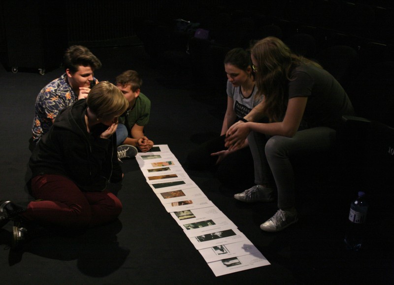 Jugendliche programmieren bei "Fokus Film" © VIS/Franka Giesemann