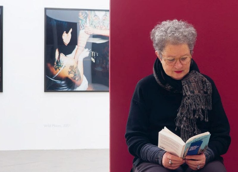 Lisl Ponger. Semiotic Ghosts (Buchcover, Ausschnitt, Foto von Michael Michlmayr)