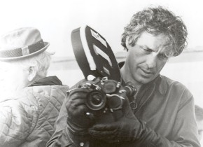 John Cassavetes am Set von A Woman Under the Influence