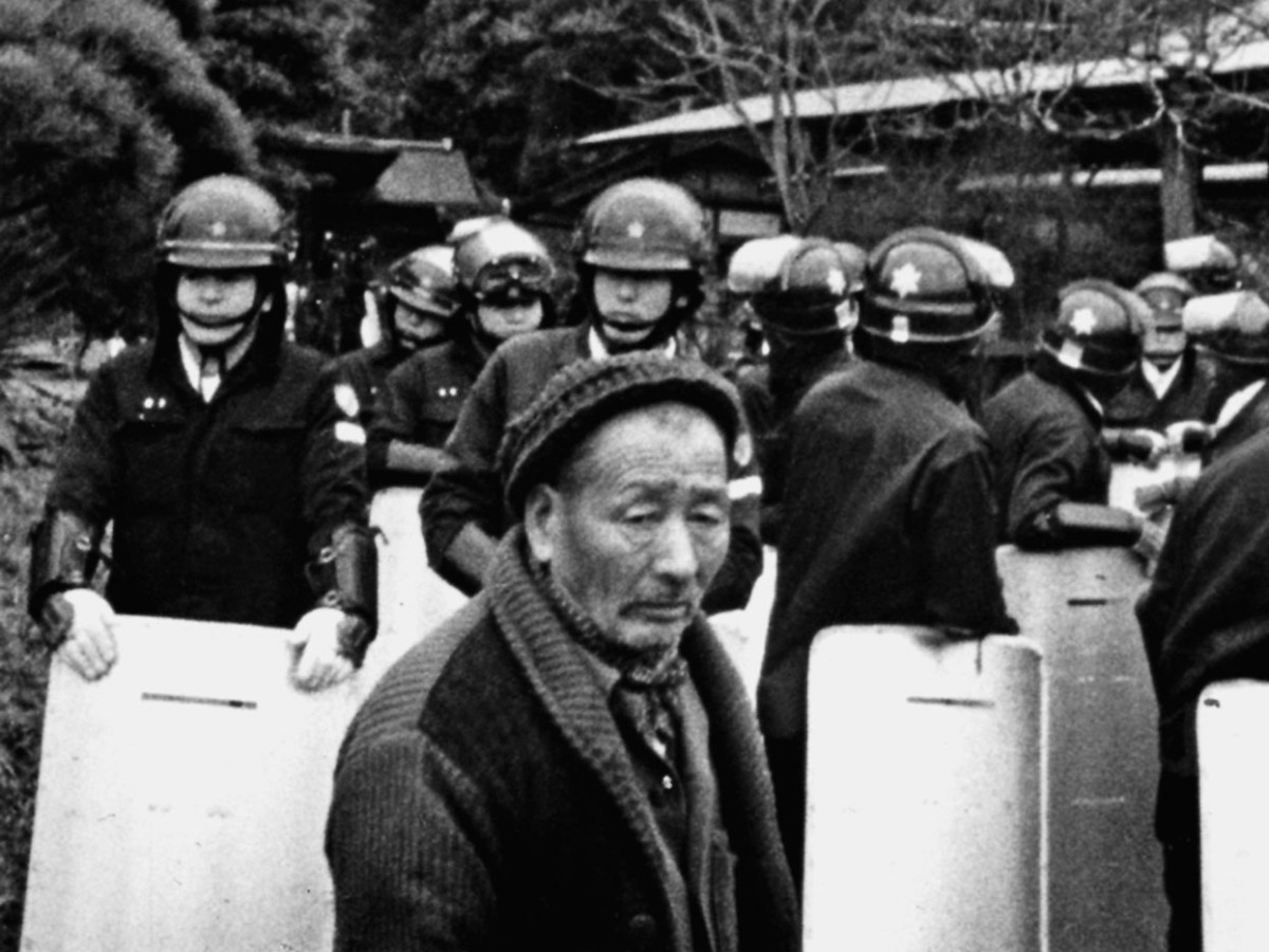 Sanrizuka: Heta buraku (Narita: Heta Village), 1973, Ogawa Shinsuke © The Film School of Tokyo Sanrizuka: Heta buraku (Narita: Heta Village), 1973, Ogawa Shinsuke © The Film School of Tokyo