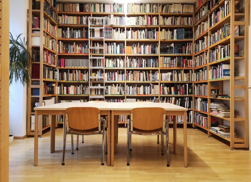 Lesesaal Bibliothek (Foto: ÖFM © Christoph Fintl)