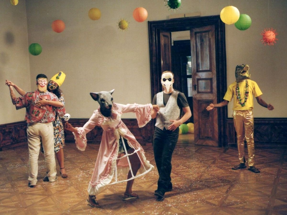 La vida es un carnaval, 2021-2023, Lisl Ponger La vida es un carnaval, 2021-2023, Lisl Ponger