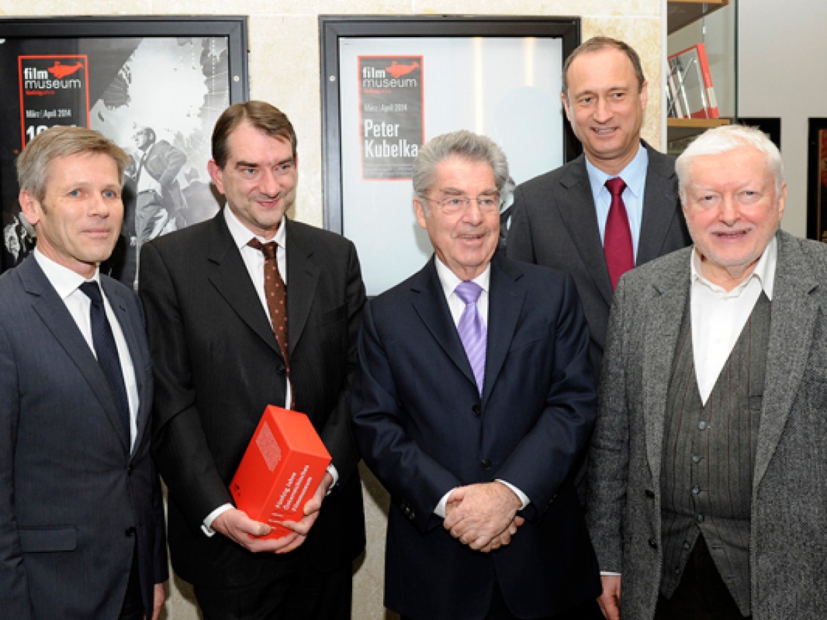 Kulturminister Josef Ostermayer, Alexander Horwath, Bundespräsident Heinz Fischer, Kulturstadtrat Andreas Mailath-Pokorny, Peter Kubelka