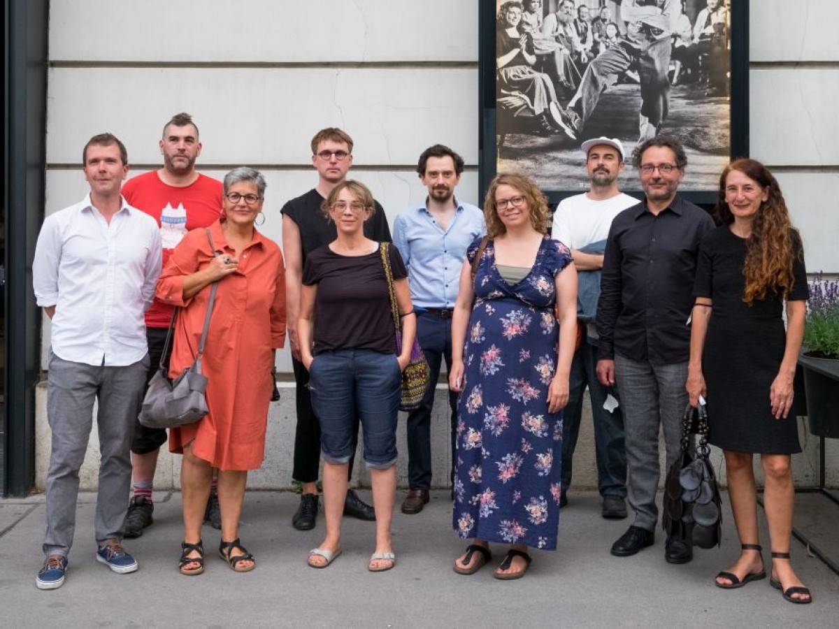 v.l.n.r., hinten: Dieter Kovačič, Rainer Kohlberger, Johann Lurf, Ralo Mayer; vorne: Michael Loebenstein, Brigitta Burger-Utzer, Constanze Ruhm, Stefanie Weberhofer, Gabriel Tempea, Simone Bader (Foto: ÖFM/ © Eszter Kondor)