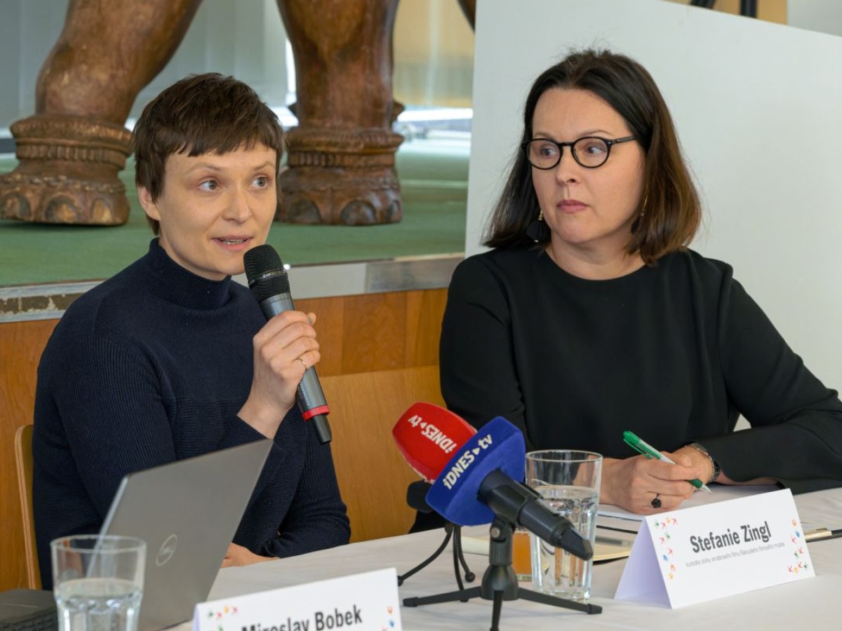 Stefanie Zingl bei der Pressekonferenz im Prager Zoo, Februar 2023 © Prager Zoo/Petr Hamerník