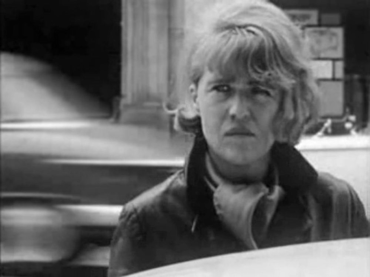 Annette MichelsonAnnette Michelson in Noviciat (1965, Noël Burch)