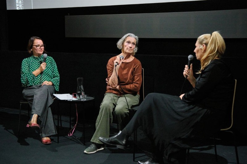 Julia Pühringer, Hannelore Uhrmacher, Birgit Hirscher (Foto: ÖFM © Eszter Kondor)