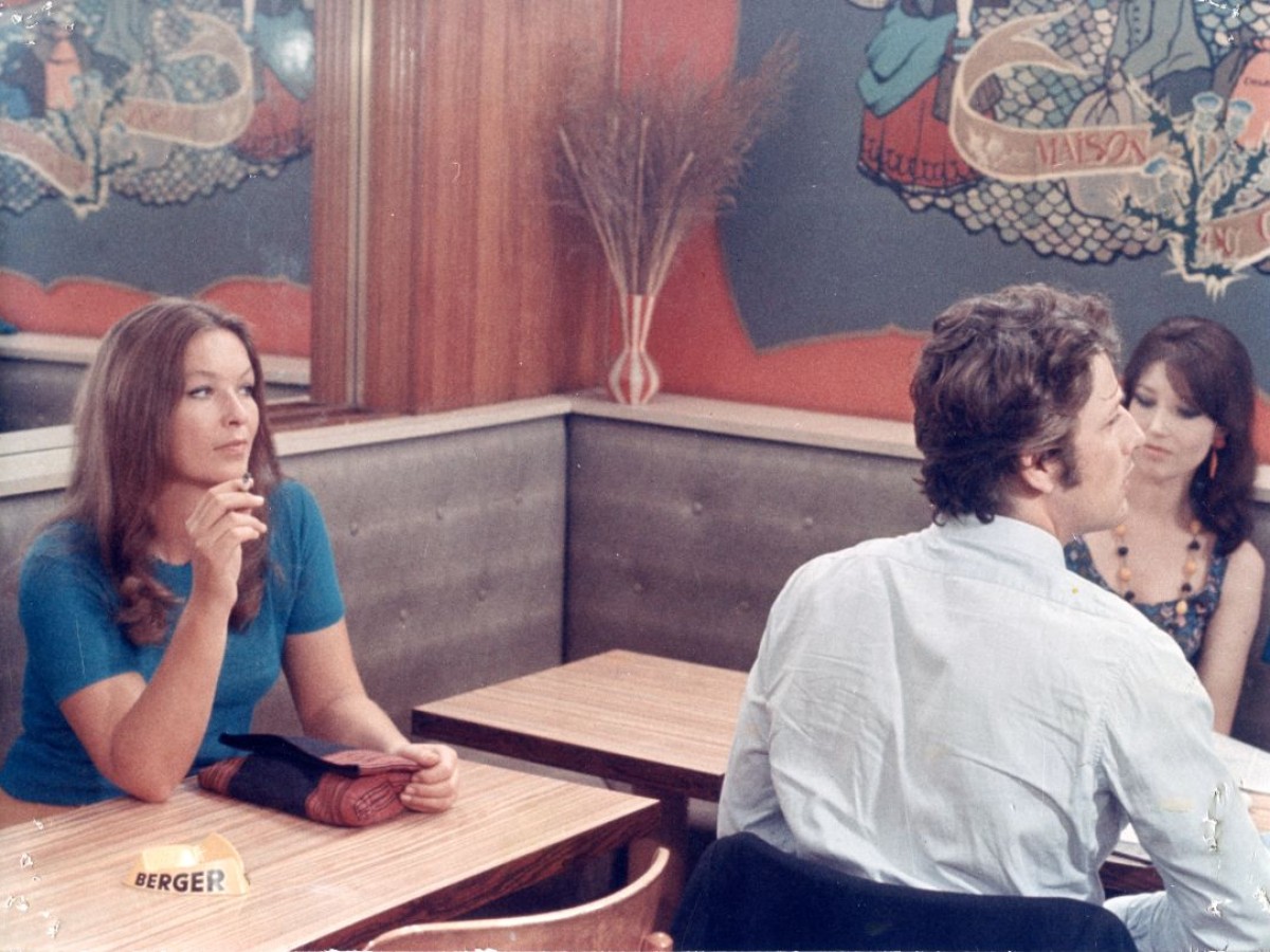 2 ou 3 choses que je sais d'elle (Zwei oder drei Dinge, die ich von ihr weiß), 1967, Jean-Luc Godard 2 ou 3 choses que je sais d'elle (Zwei oder drei Dinge, die ich von ihr weiß), 1967, Jean-Luc Godard