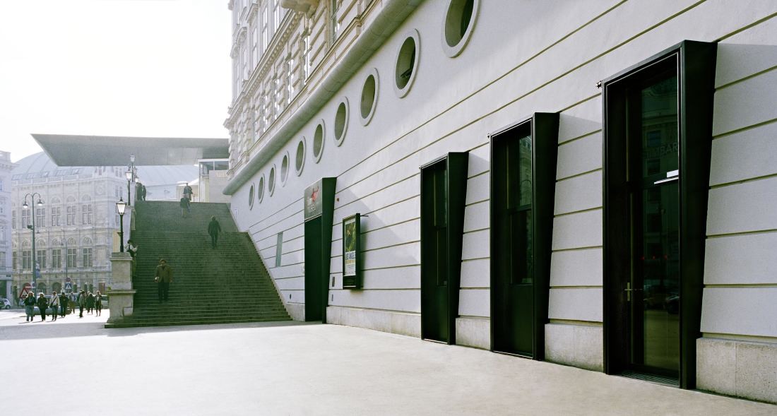 Fassade Österreichisches Filmmuseum © ÖFM/Hertha Hurnaus