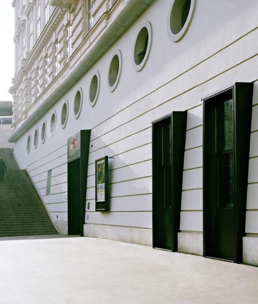 Fassade Österreichisches Filmmuseum © ÖFM/Hertha Hurnaus