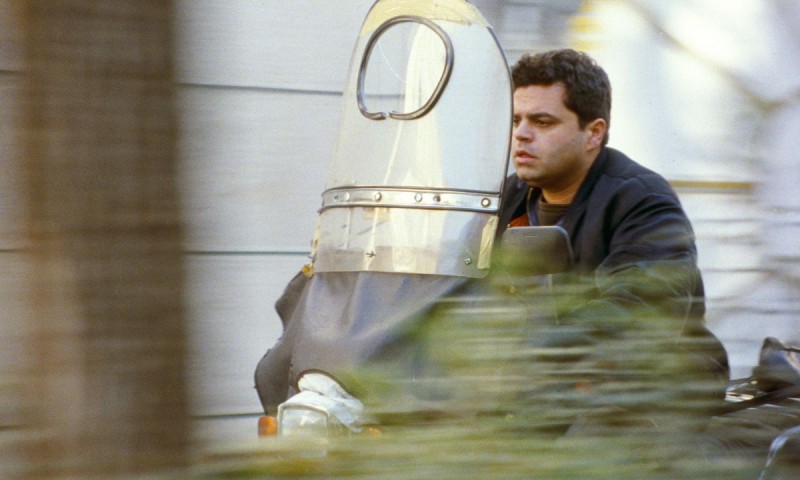 Talaye Sorkh (Crimson Gold), 2003, Jafar Panahi