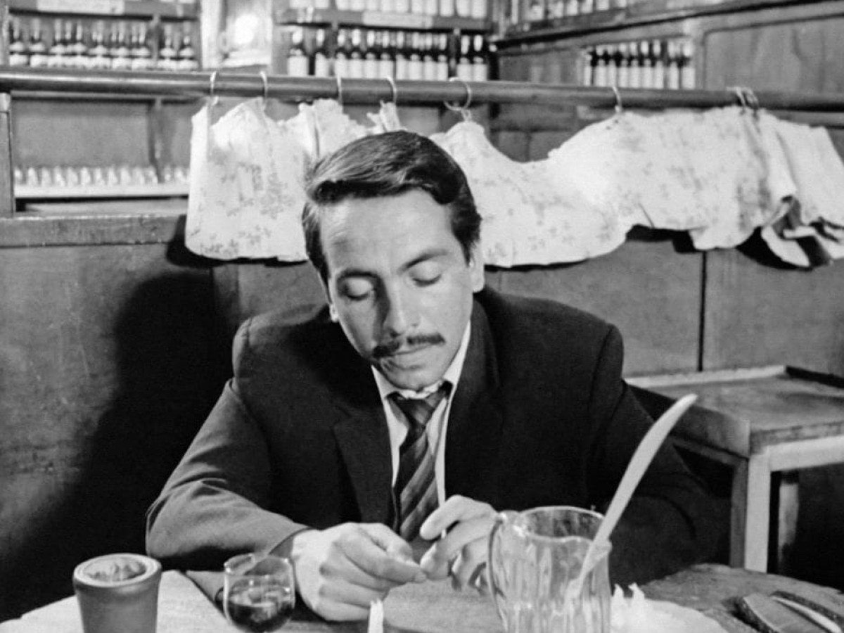 Tres tristes tigres (Three Sad Tigers), 1968, Raúl Ruiz Tres tristes tigres (Three Sad Tigers), 1968, Raúl Ruiz