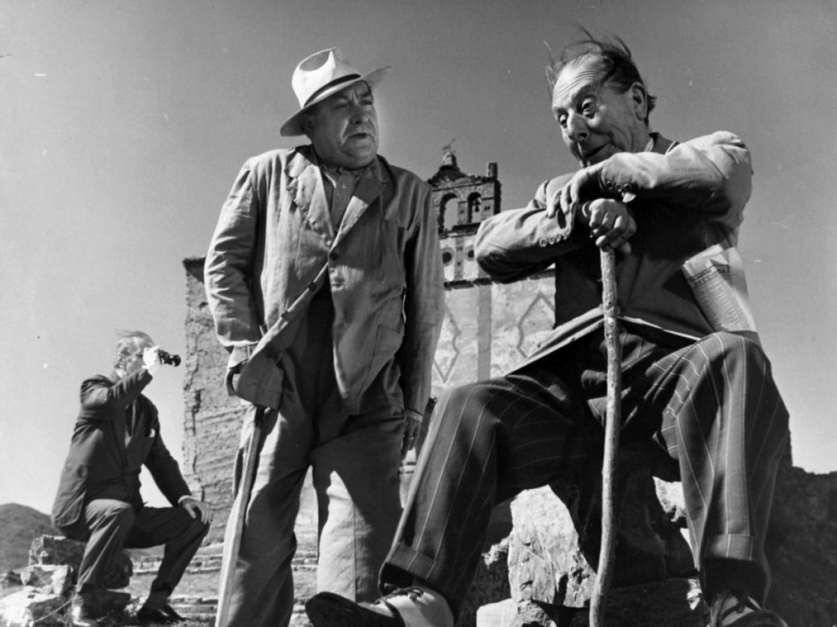 Los jueves, milagro (Donnerstags,
Wunder), 1957, L. G. Berlanga, Jorge Grau (Foto: Filmoteca Española) Los jueves, milagro (Donnerstags, Wunder), 1957,
L. G. Berlanga, Jorge Grau (Foto: Filmoteca Española)