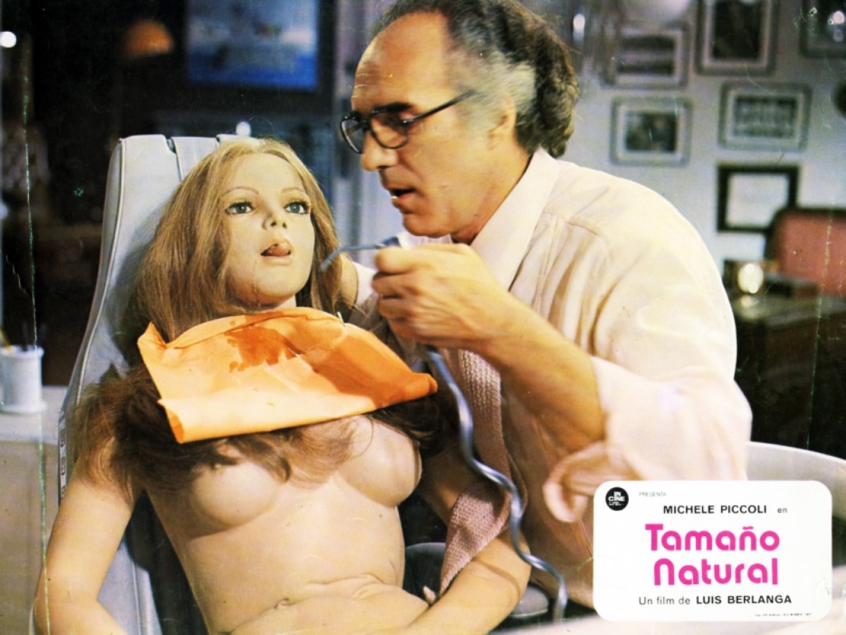 Tamaño natural (Lebensgroß),
1974, L. G. Berlanga (Foto: Filmoteca Española) Tamaño natural (Lebensgroß), 1974, L. G. Berlanga (Foto: Filmoteca Española)