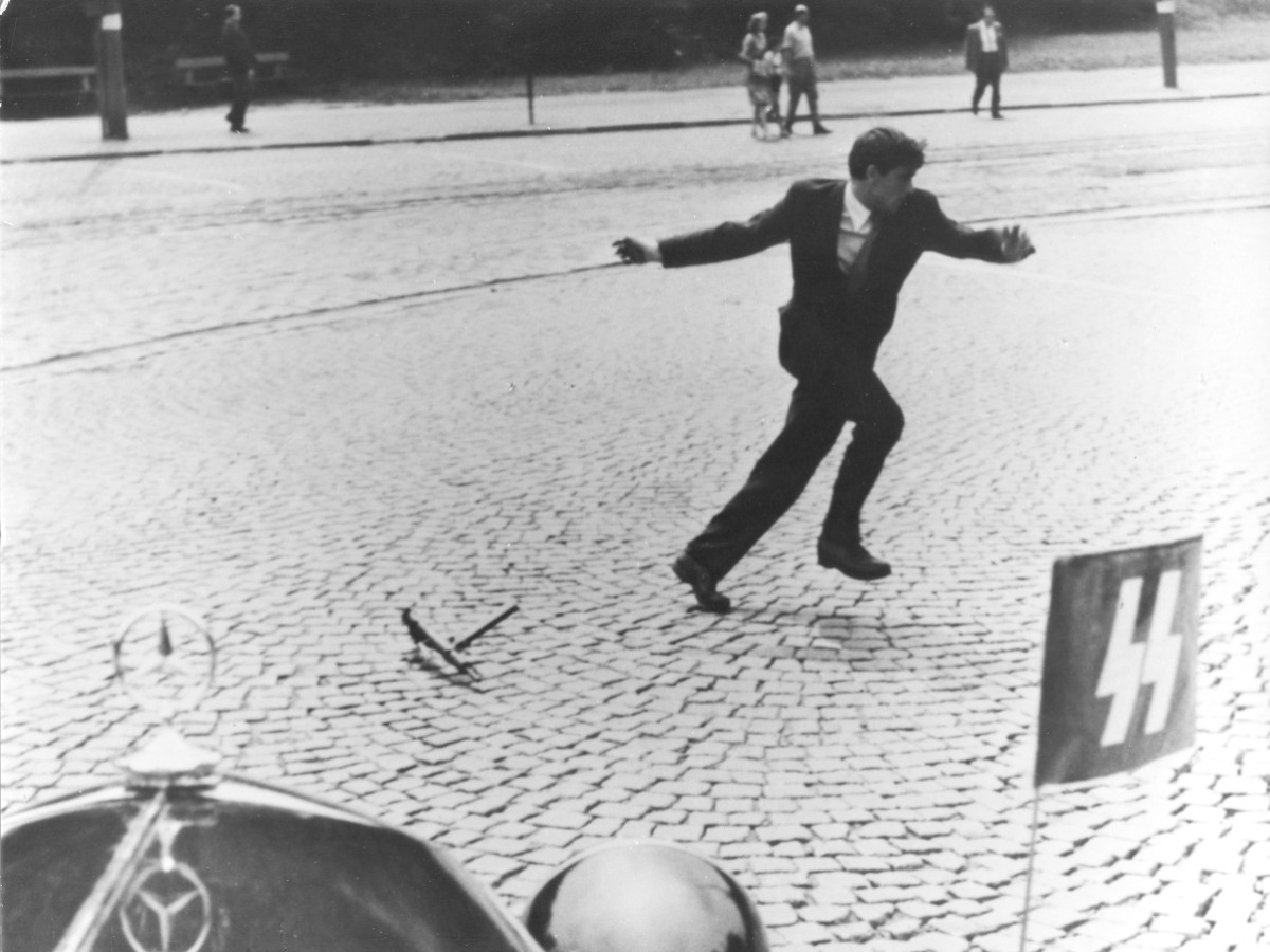 Atentát (Das Attentat), 1965, Jiří Sequens Atentát (Das Attentat), 1965, Jiří Sequens