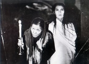 Yèbàn gesheng (Lied um Mitternacht) (Foto: China Film Archive) Yèbàn gesheng (Lied um Mitternacht) (Foto: China Film Archive)