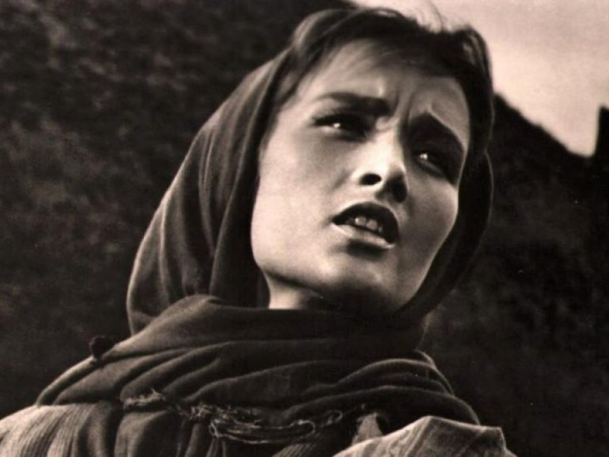 Zinaida Kirienko in "The Story of the Flaming Years", 1961, Yuliya Solntseva Zinaida Kirienko in "The Story of the Flaming Years", 1961, Yuliya Solntseva