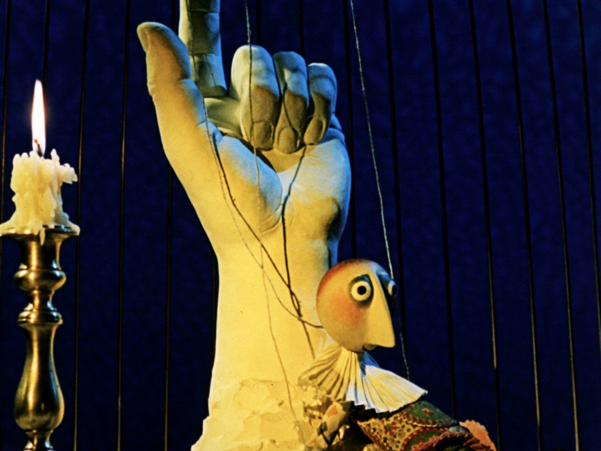 Ruka (Die Hand), 1965, Jiří Trnka (Foto: Národní filmový archiv) Ruka (Die Hand), 1965, Jiří Trnka (Foto: Národní filmový archiv)