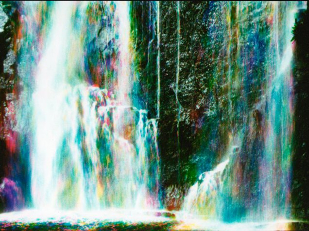 Waterfall, 1984, Arthur und Corinne Cantrill Waterfall, 1984, Arthur und Corinne Cantrill