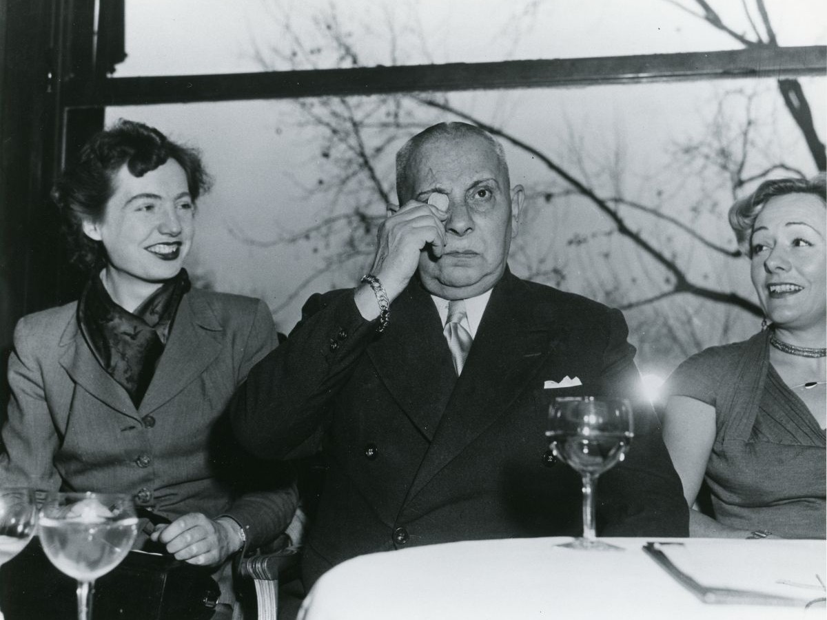 Neben Denise Vernac (rechts), 1950er Jahre