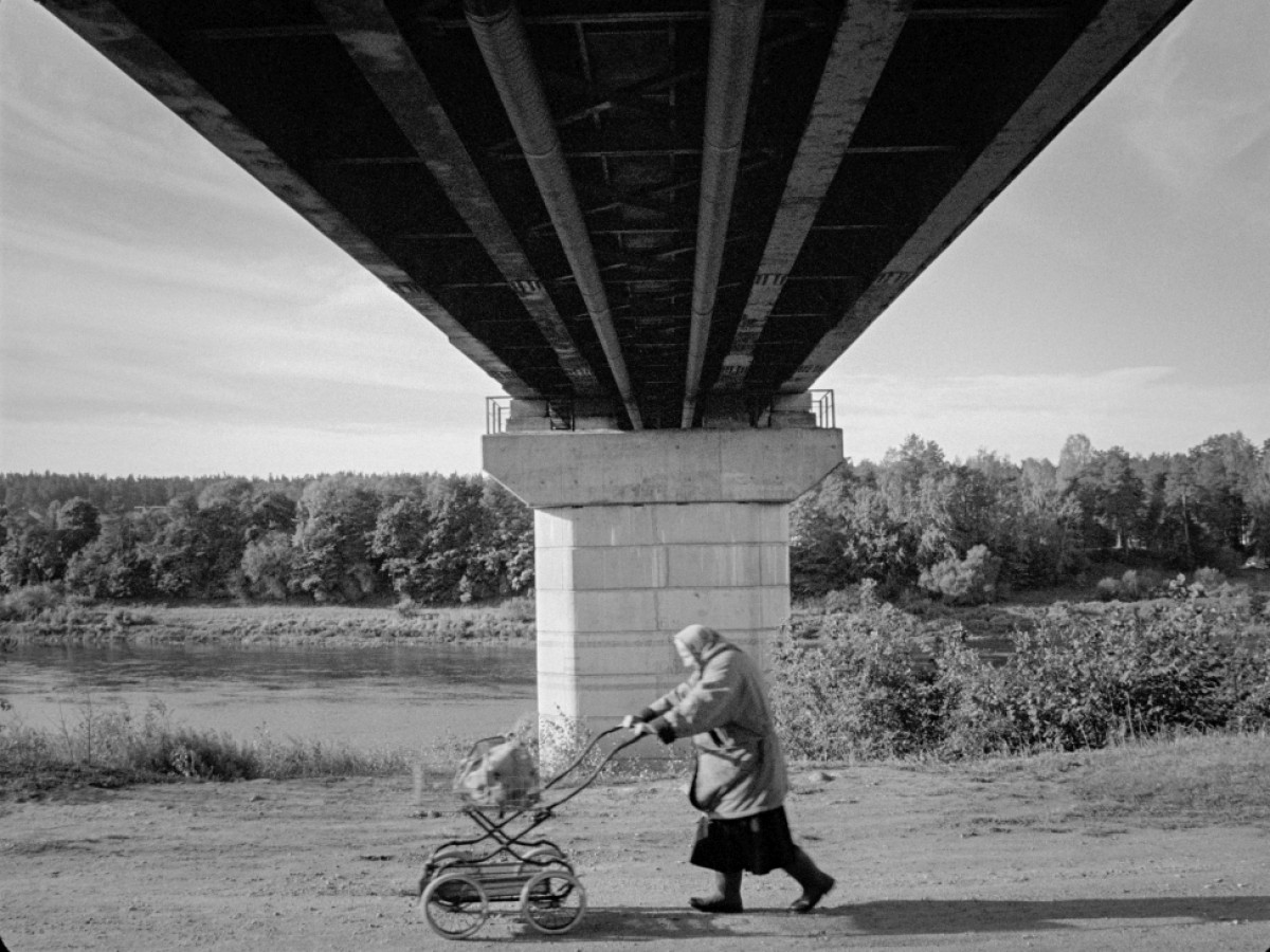 Pirmais tilts, 2020, Laila Pakalniņa (Foto: Viennale) Pirmais tilts, 2020, Laila Pakalniņa (Foto: Viennale)