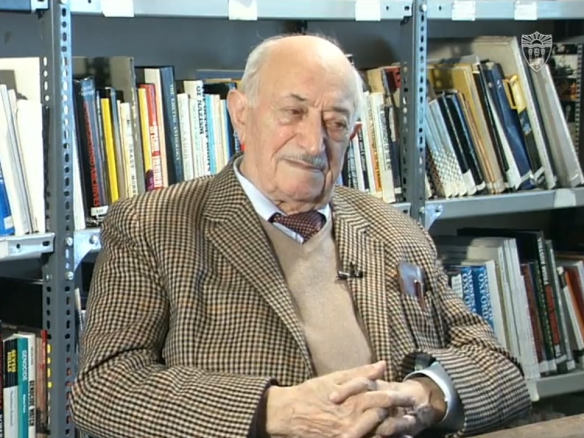 Simon Wiesenthal im Interview
© USC Shoah Foundation Simon Wiesenthal im Interview © USC Shoah Foundation