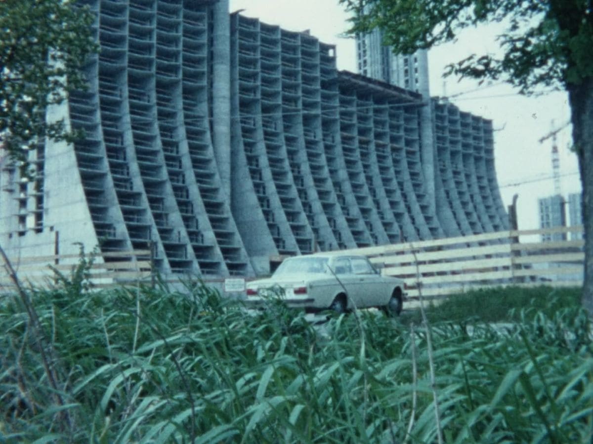 Alt Erlaa, 1972-1977, Otto P. Zieger (Kadervergrößerung/Sammlung Österreichisches Filmmuseum) Alt Erlaa, 1972-1977, Otto P. Zieger (Kadervergrößerung/Sammlung Österreichisches Filmmuseum)