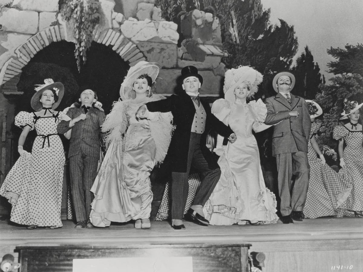 Strike Up the Band, 1940, Busby Berkeley Strike Up the Band, 1940, Busby Berkeley