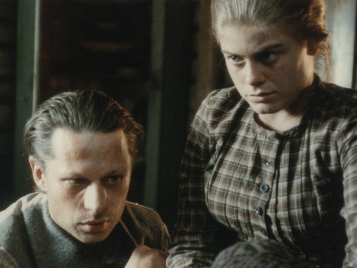 Ormens väg på hälleberget (Der Weg der Schlange auf dem Felsen), 1986, Bo Widerberg (Foto: Swedish Film Institute) Ormens väg på hälleberget (Der Weg der Schlange auf dem Felsen), 1986, Bo Widerberg (Foto: Swedish Film Institute)