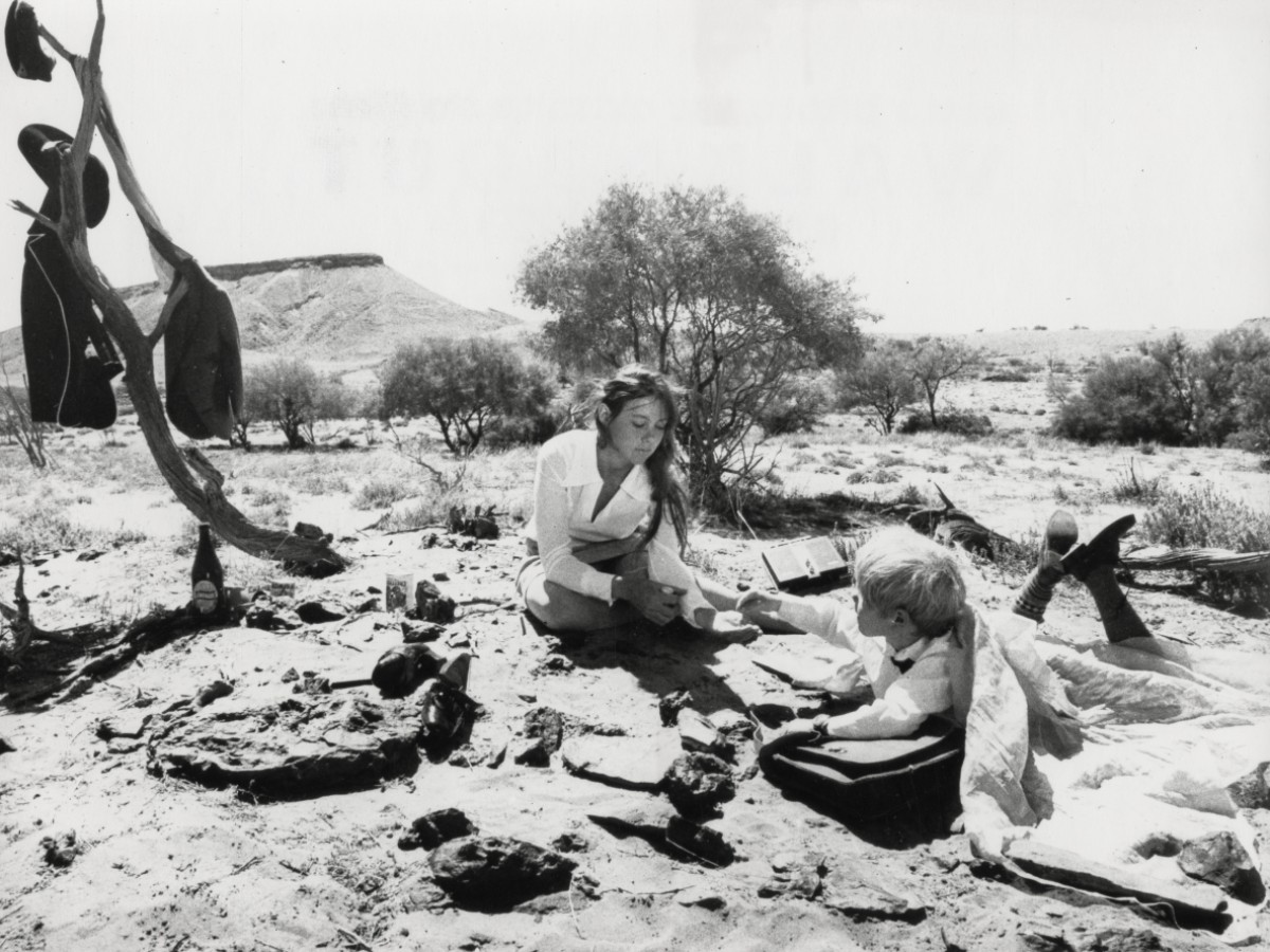 Walkabout, 1971, Nicolas Roeg Walkabout, 1971, Nicolas Roeg
