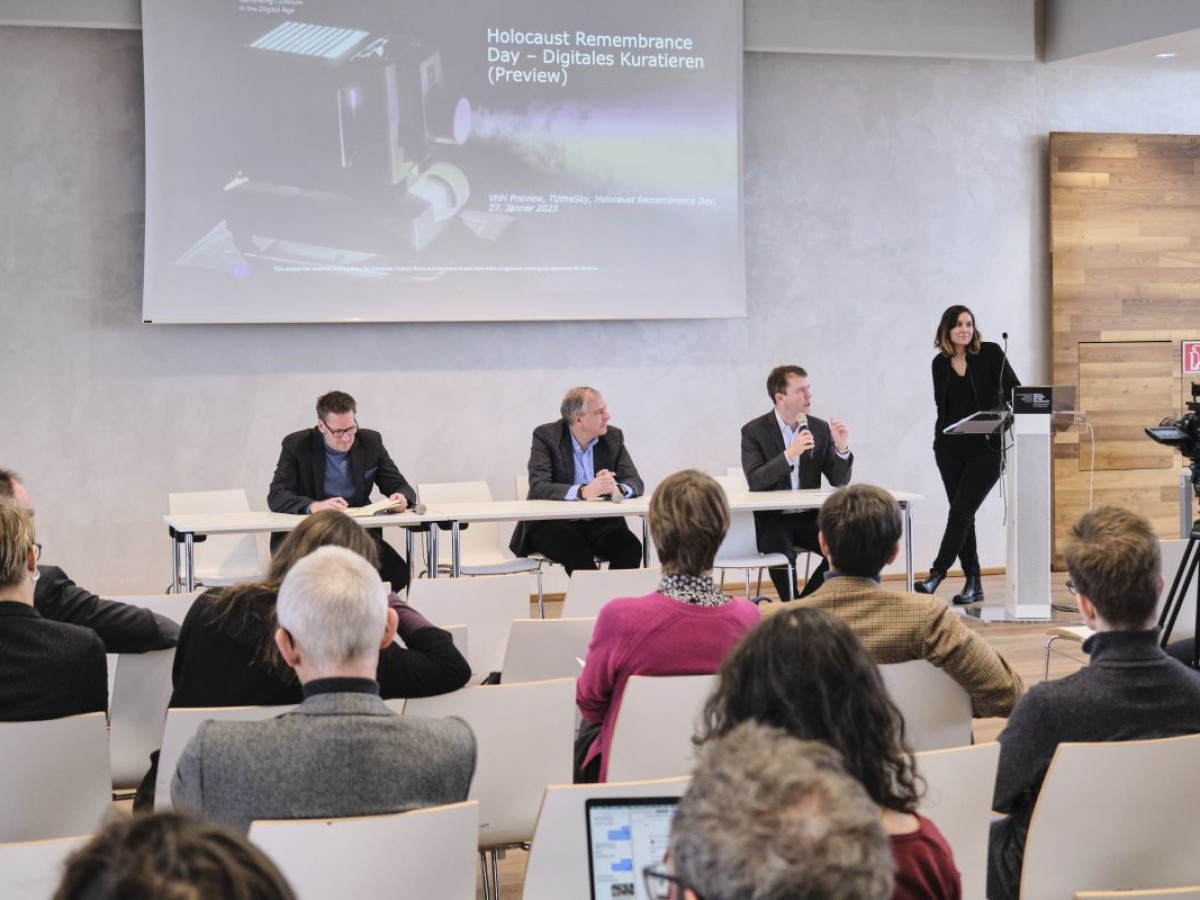 Tobias Ebbrecht-Hartmann, Robert Sablatnig, Michael Loebenstein und Sema Colpan bei der Präsentation "Holocaust Remembrance Day – Digitales Kuratieren" (Foto: ÖFM © Eszter Kondor)